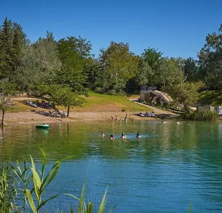 Campsite Iscles 231- Mh Au Calme Pres Du *